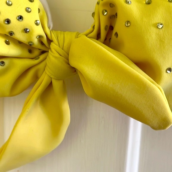 Victoria’s Secret yellow bikini swim top with rhinestones size medium - Picture 11 of 16